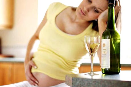 drinking breaking lifestyle pregnant thatplum woman